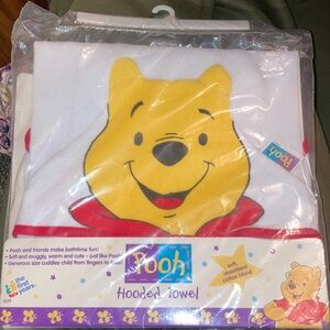Sealed Disney Winnie the Pooh Hooded Bath Towel Baby Infant Vintage Y2K